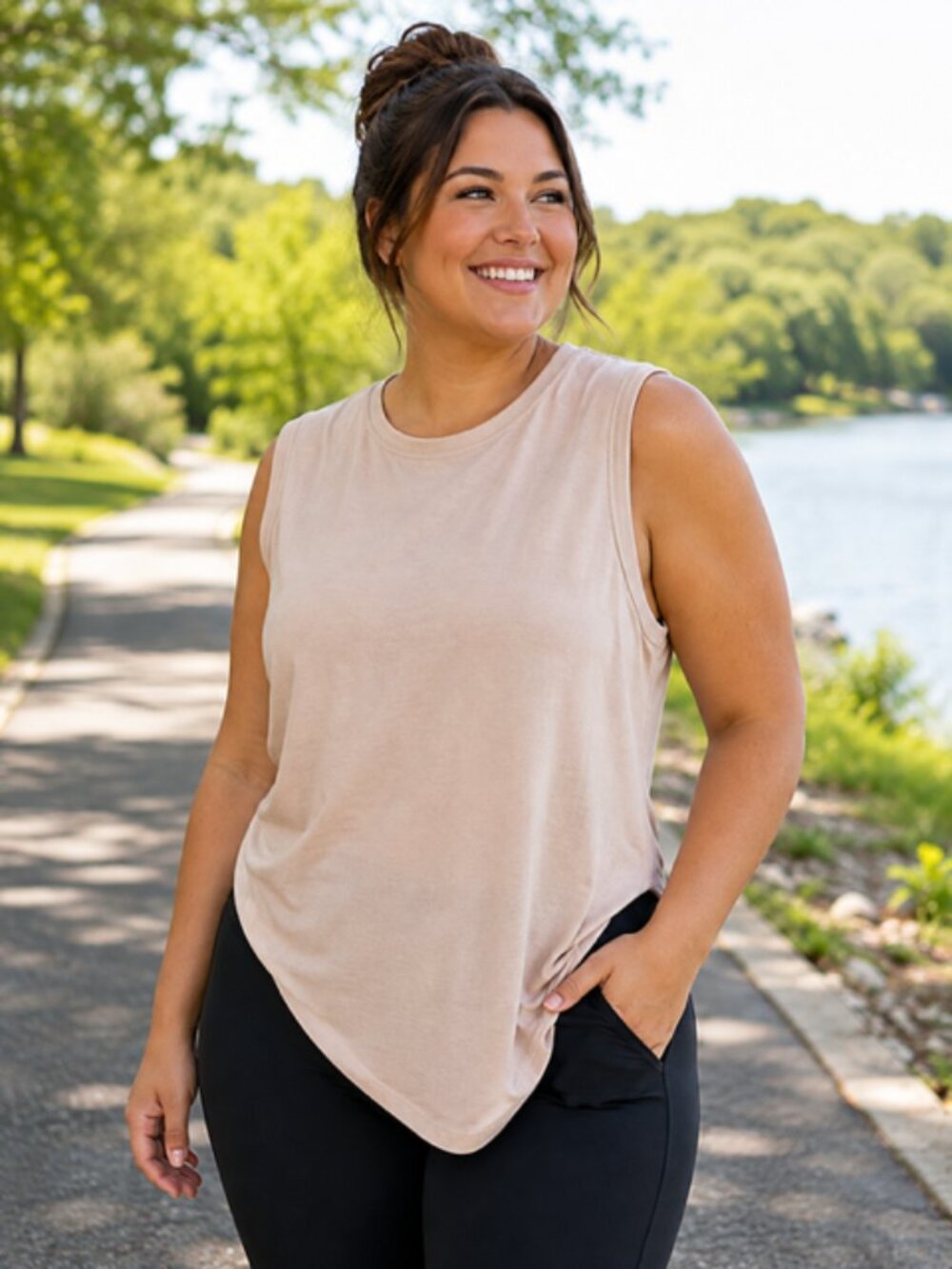 Athleta Cloudlight Restore Tank 1X Beige Asymmetrical Hem NWT